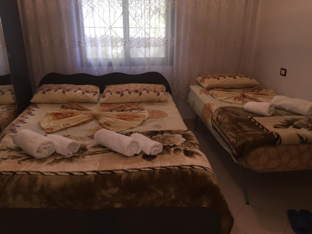 Tafilaj Apartments Драч Екстериор снимка